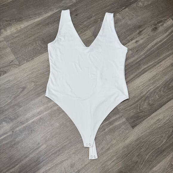 Second Skin Overalls Tops - White V-Neck Women's Bodysuit